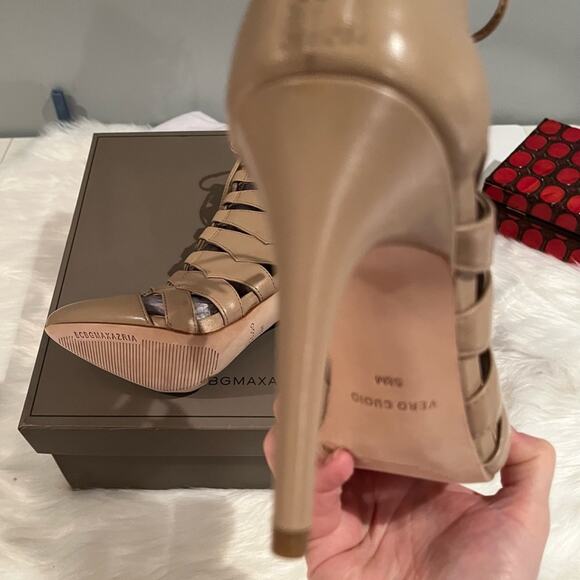NEW BCBGMaxAzria Leather Bren Lace-Up Cage Almond Toe Bootie in Max Nude … NIB - Picture 5 of 15